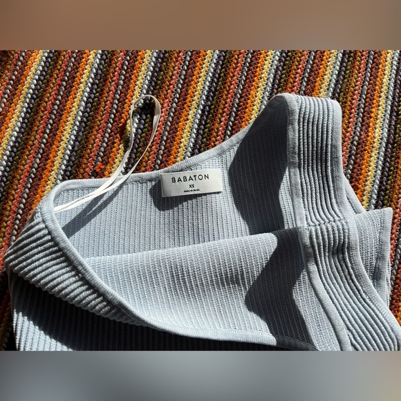 Babaton Sculpt Knit One-Shoulder Cropped Tank - Picture 4 of 10